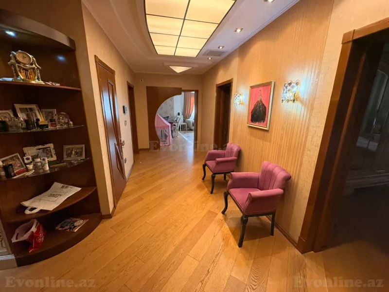 Satılır 4 otaqlı Mənzil Yeni tikili 170 m² 8 Noyabr m. - şəkil 10