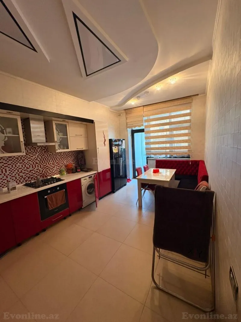 Satılır 4 otaqlı Mənzil Yeni tikili 170 m² 8 Noyabr m. - şəkil 13