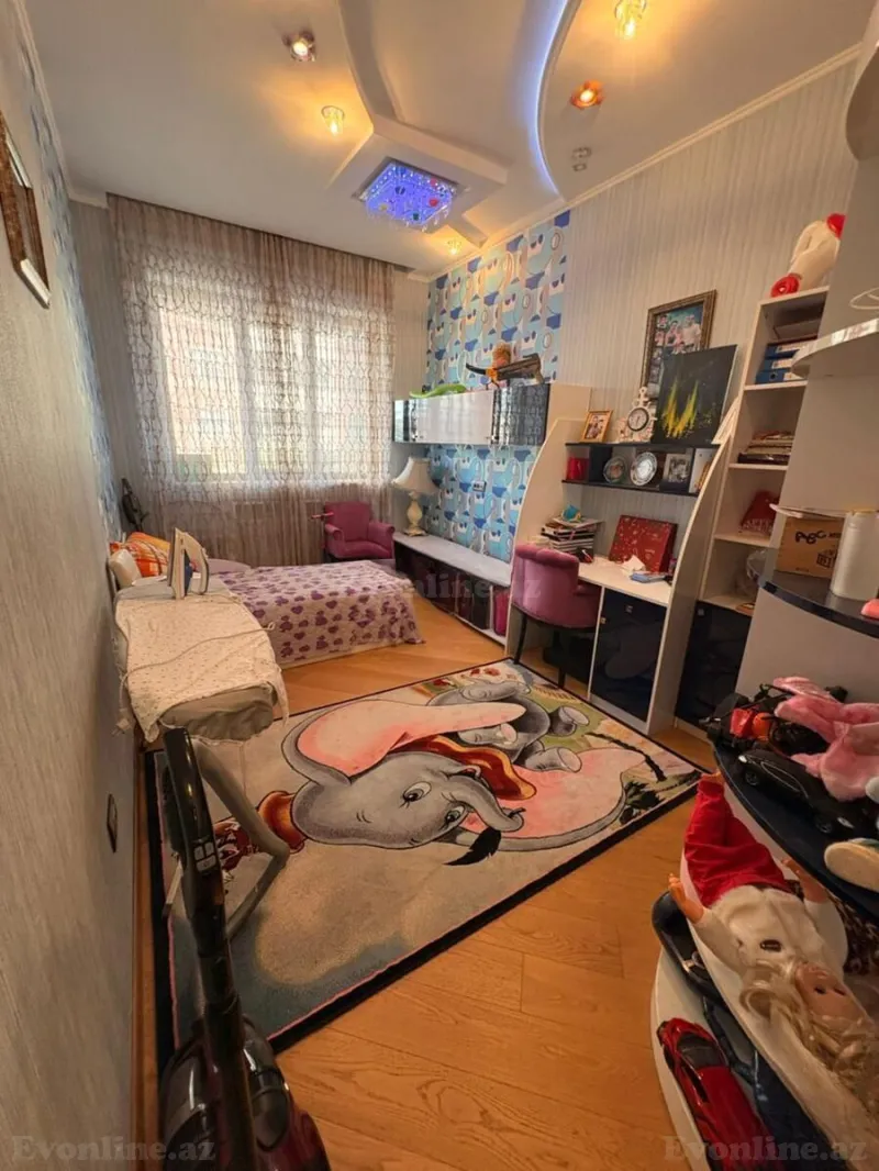 Satılır 4 otaqlı Mənzil Yeni tikili 170 m² 8 Noyabr m. - şəkil 16