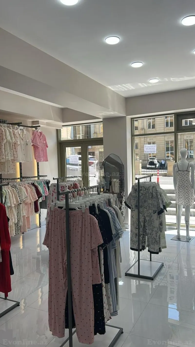 Obyekt 55 m² Əhmədli m. Kirayə verilir