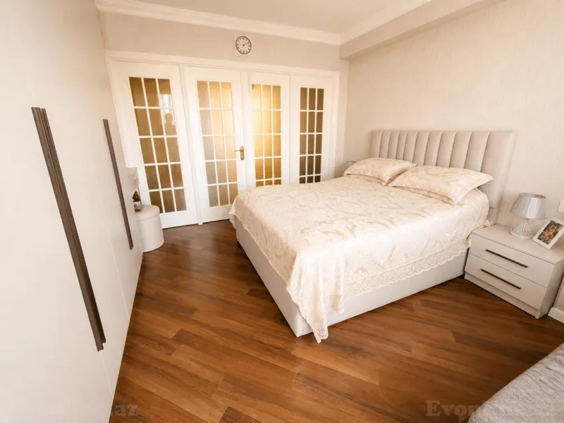 Satılır 3 otaqlı Mənzil Köhnə tikili 90.5 m² Səbail r. - şəkil 7