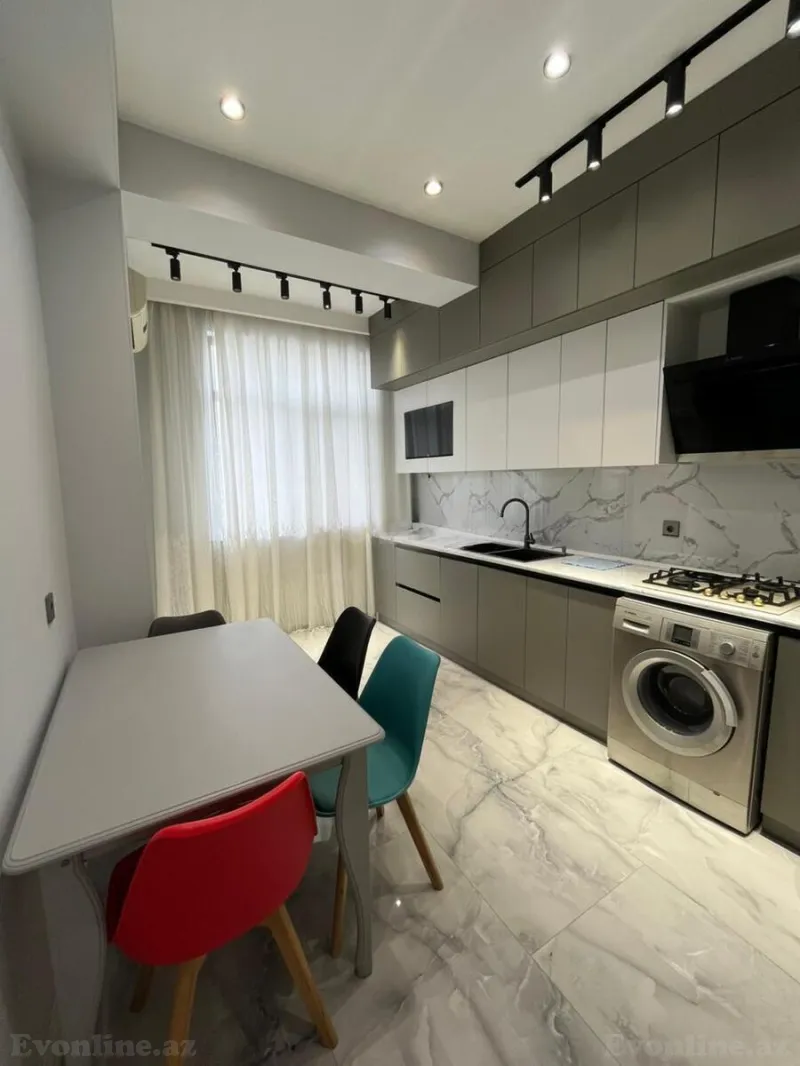 Satılır 3 otaqlı Mənzil Yeni tikili 68 m² Nərimanov r. - şəkil 7