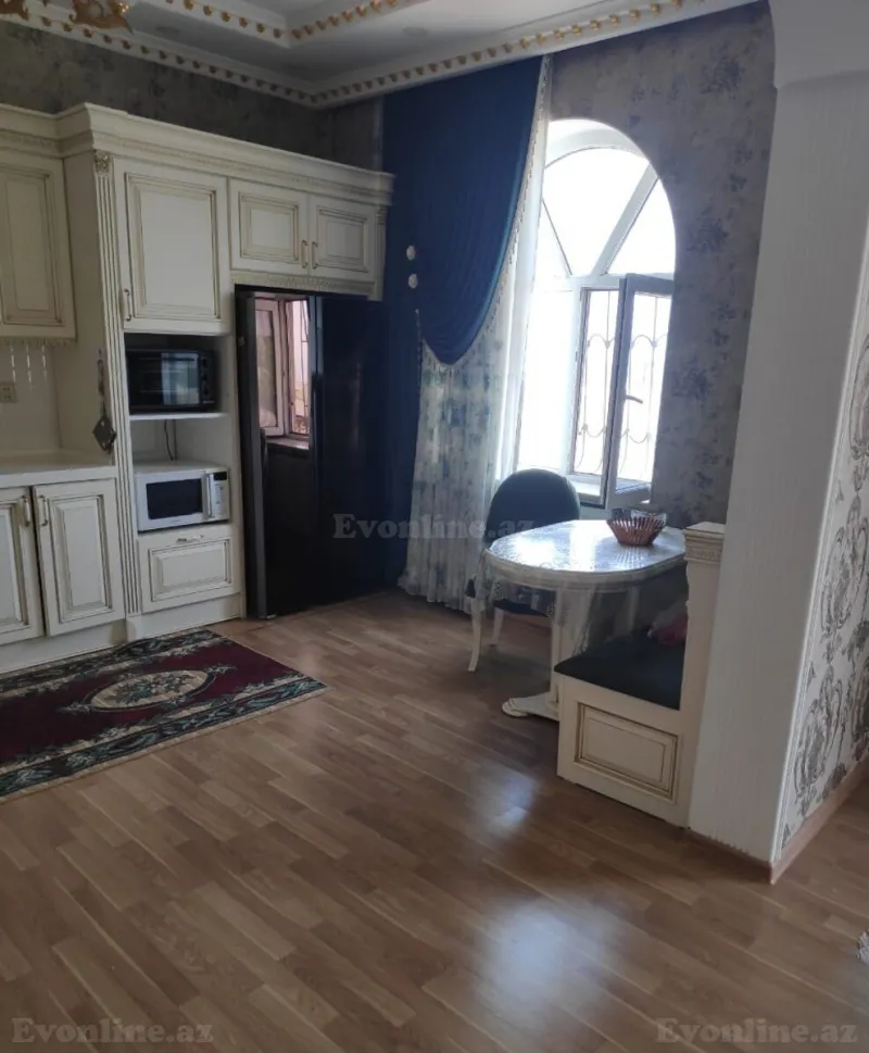 Satılır 6 otaqlı Həyət evi 400 m² Xətai r. - şəkil 5