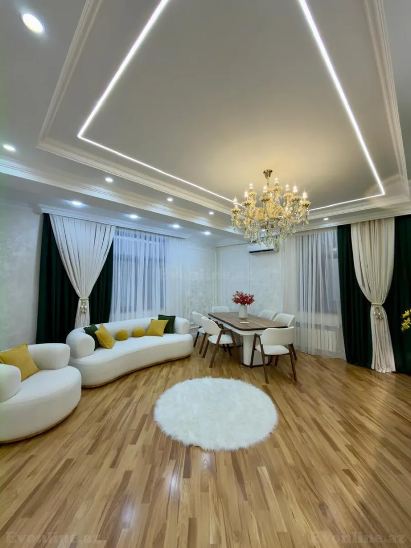 Satılır 4 otaqlı Mənzil Yeni tikili 165 m² 28 May m.