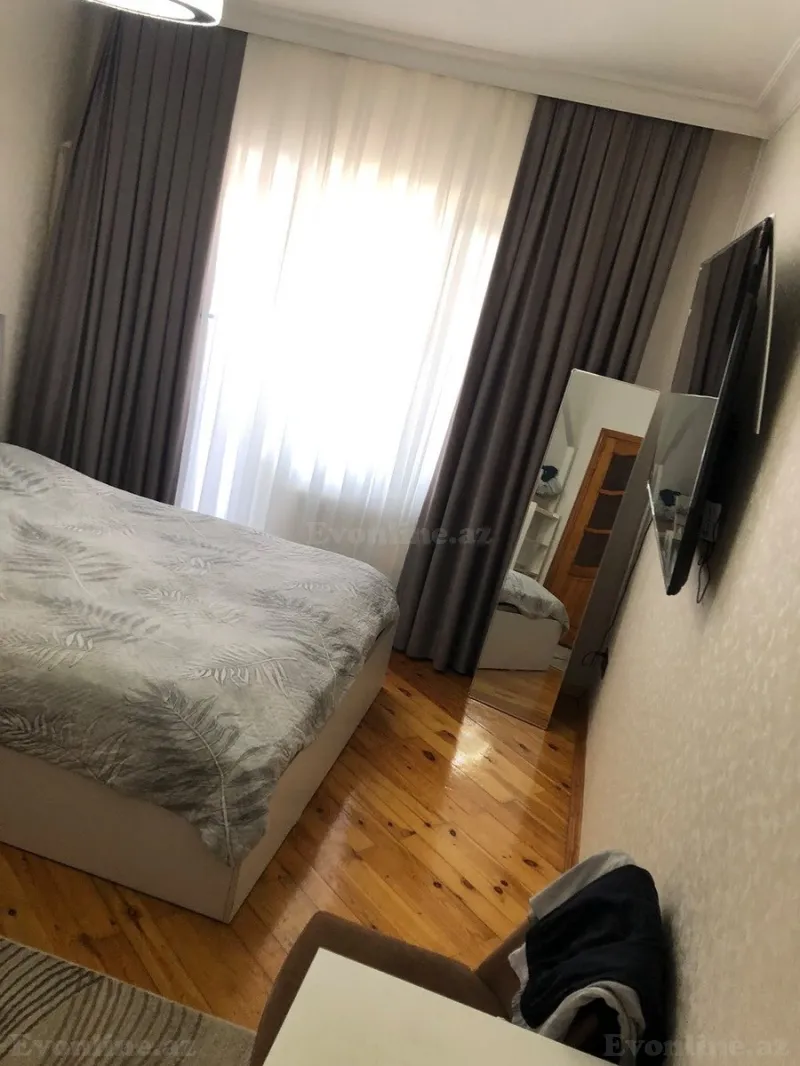 Satılır 2 otaqlı Mənzil Köhnə tikili 65 m² Xətai r. - şəkil 6