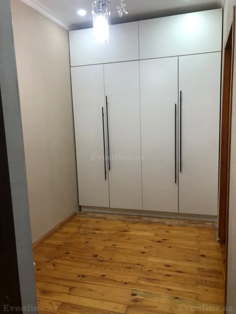 Satılır 2 otaqlı Mənzil Köhnə tikili 65 m² Xətai r. - şəkil 9