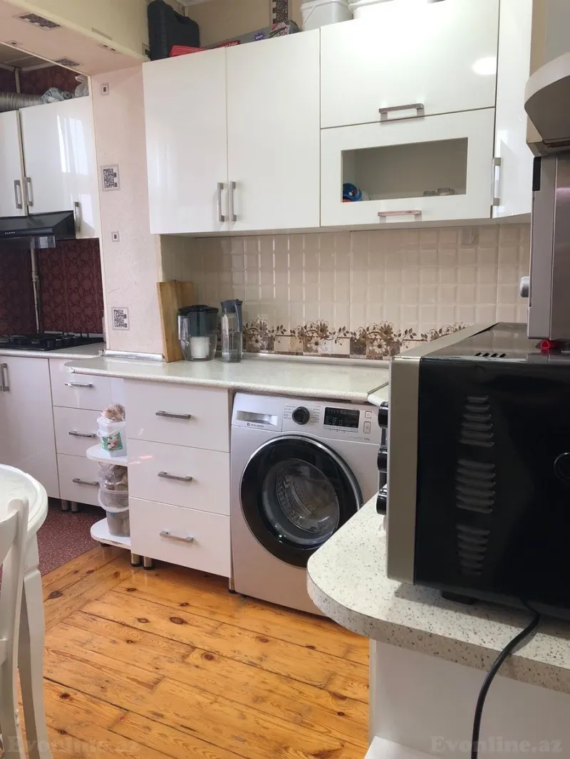 Satılır 2 otaqlı Mənzil Köhnə tikili 65 m² Xətai r. - şəkil 12