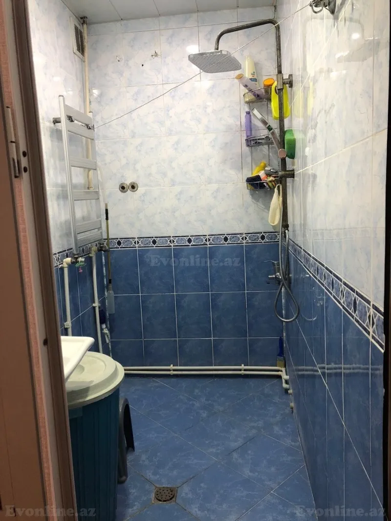 Satılır 2 otaqlı Mənzil Köhnə tikili 65 m² Xətai r. - şəkil 13