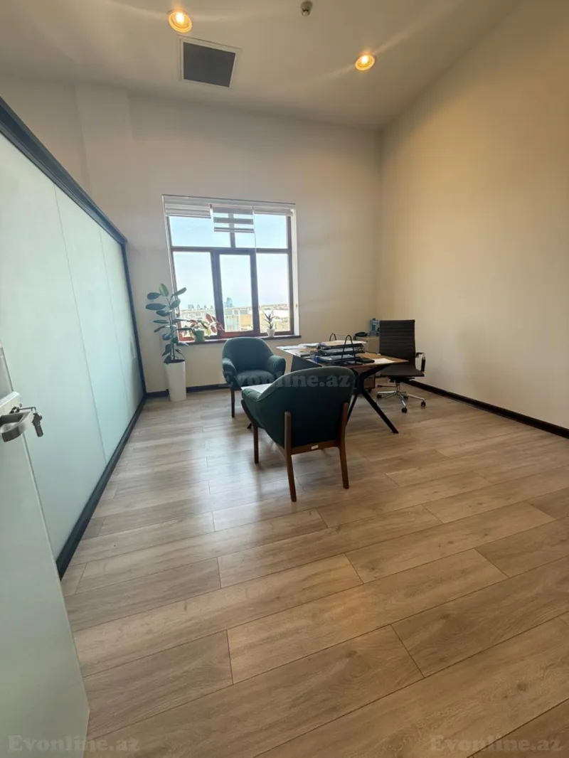 Kirayə verilir Ofis 80 m² Atatürk pr. - şəkil 2