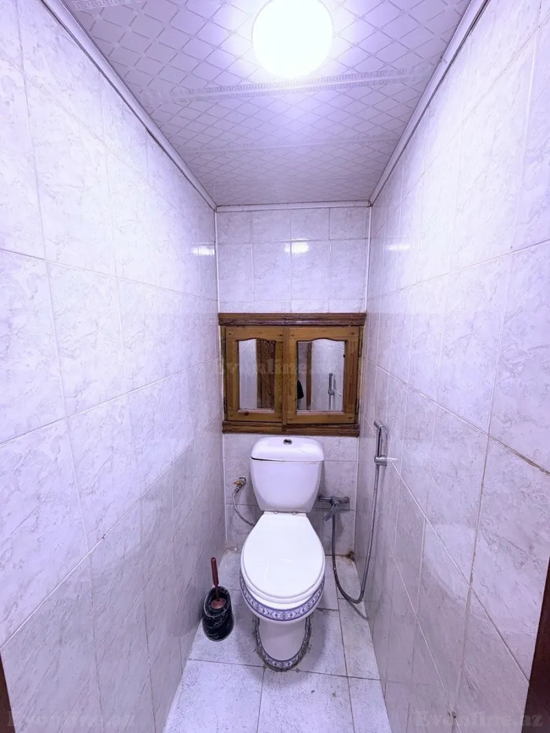 Kirayə verilir 2 otaqlı Mənzil Köhnə tikili 35 m² Memar Əcəmi m. - şəkil 4