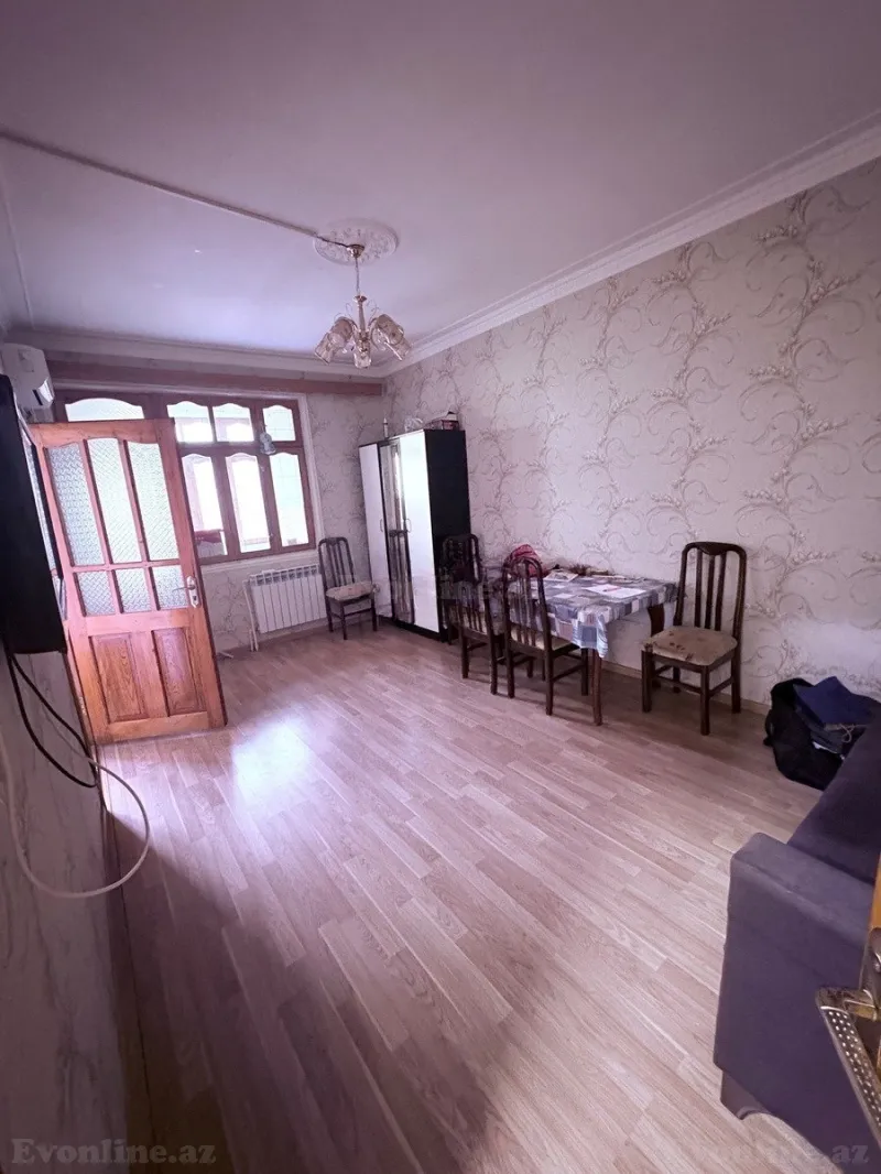 Kirayə verilir 2 otaqlı Mənzil Köhnə tikili 35 m² Memar Əcəmi m. - şəkil 5