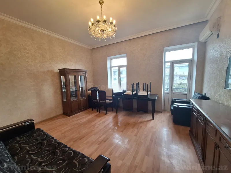 3 otaqlı Mənzil 65 m² Nəriman Nərimanov m. Kirayə verilir