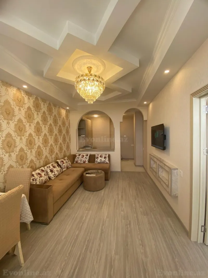 3 otaqlı Mənzil 80 m² Əhmədli m. Satılır