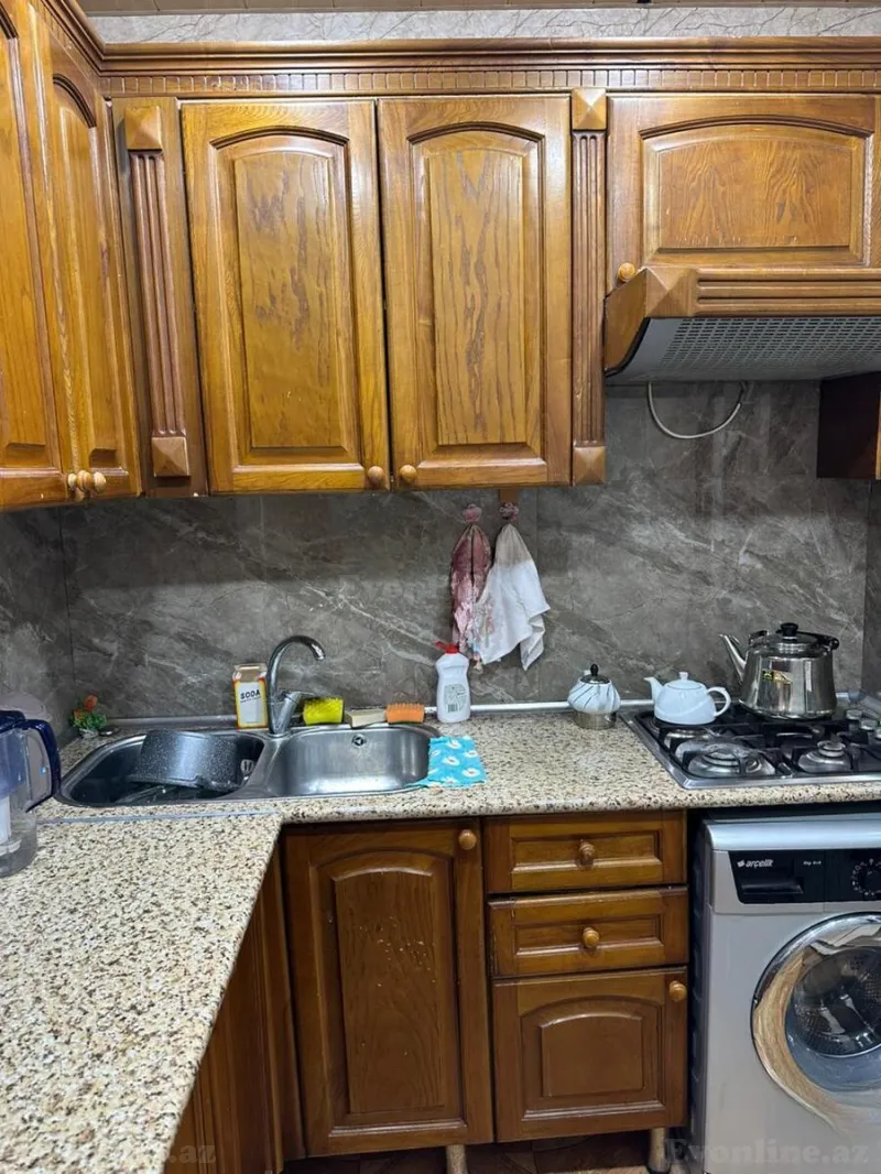 Satılır 2 otaqlı Mənzil Köhnə tikili 45 m² Memar Əcəmi m. - şəkil 4