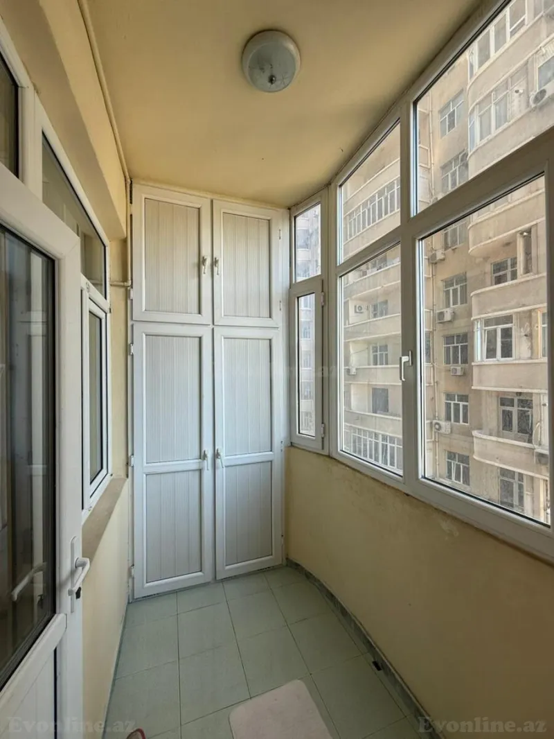 Satılır 4 otaqlı Mənzil Yeni tikili 140 m² 20 Yanvar m. - şəkil 15