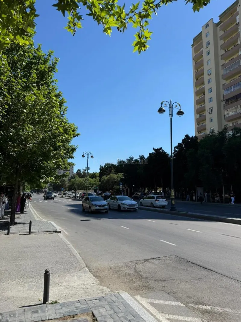 Satılır 4 otaqlı Mənzil Yeni tikili 140 m² 20 Yanvar m. - şəkil 22