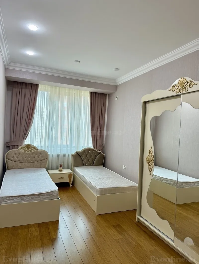 Kirayə verilir 4 otaqlı Mənzil Yeni tikili 120 m² Nəsimi r. - şəkil 9