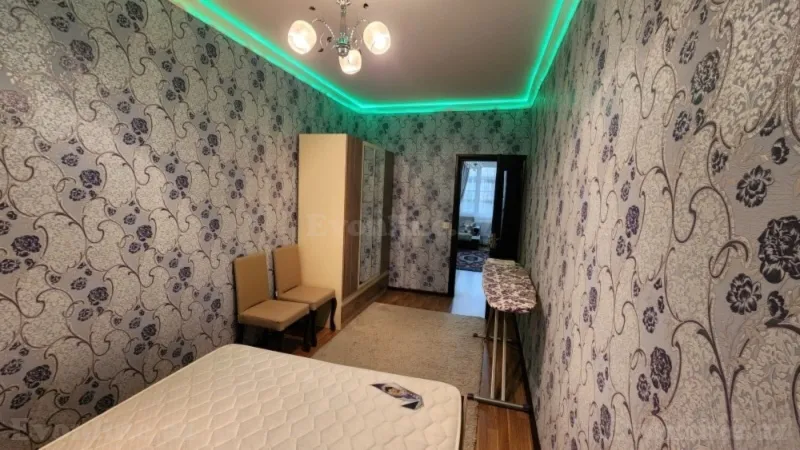 Kirayə verilir 2 otaqlı Mənzil Köhnə tikili 50 m² Memar Əcəmi m. - şəkil 8