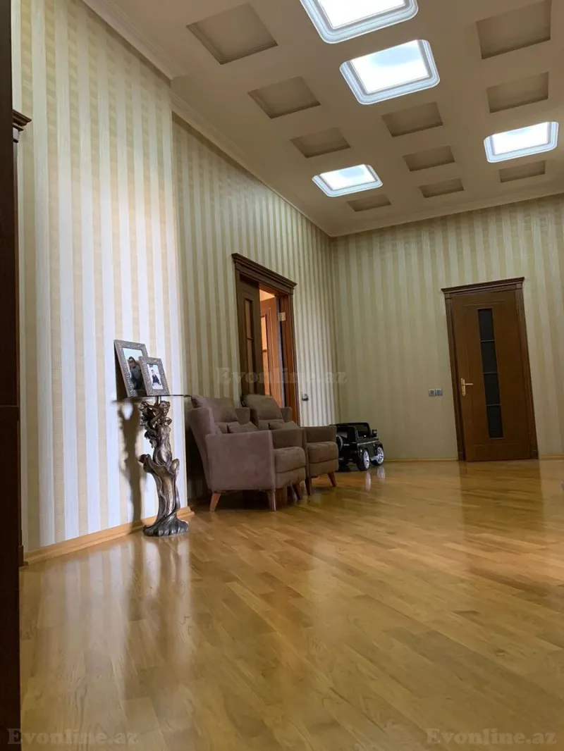 4 otaqlı Mənzil 200 m² Memar Əcəmi m. Satılır