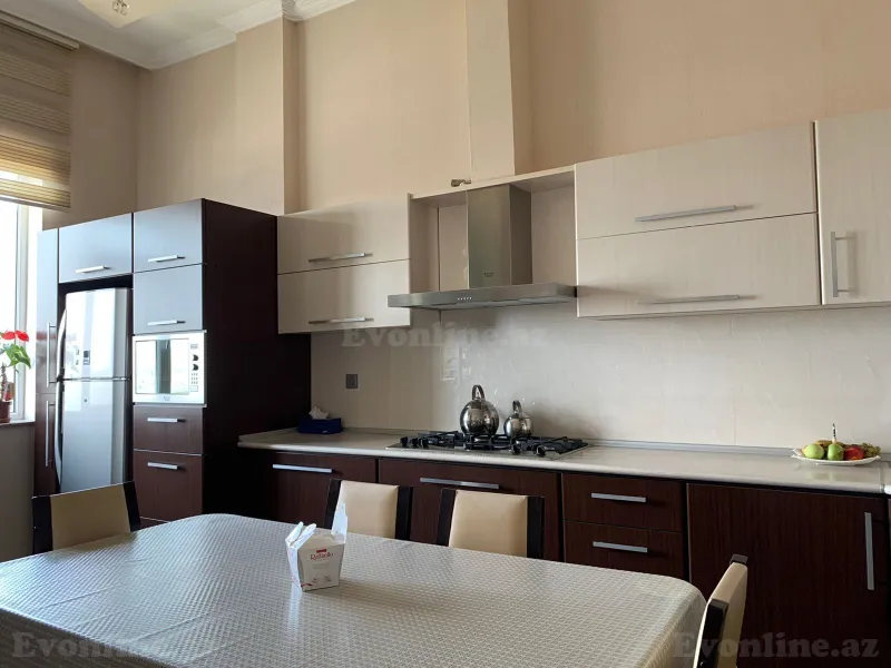 Satılır 4 otaqlı Mənzil Yeni tikili 200 m² Memar Əcəmi m. - şəkil 10