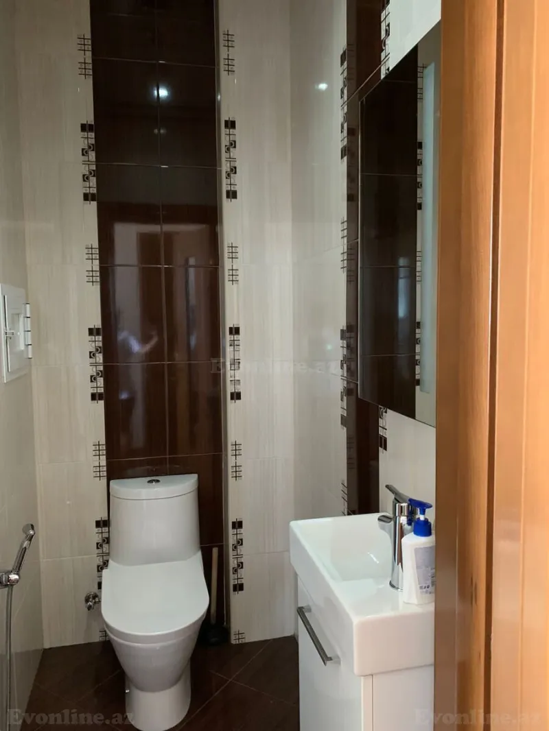 Satılır 4 otaqlı Mənzil Yeni tikili 200 m² Memar Əcəmi m. - şəkil 27