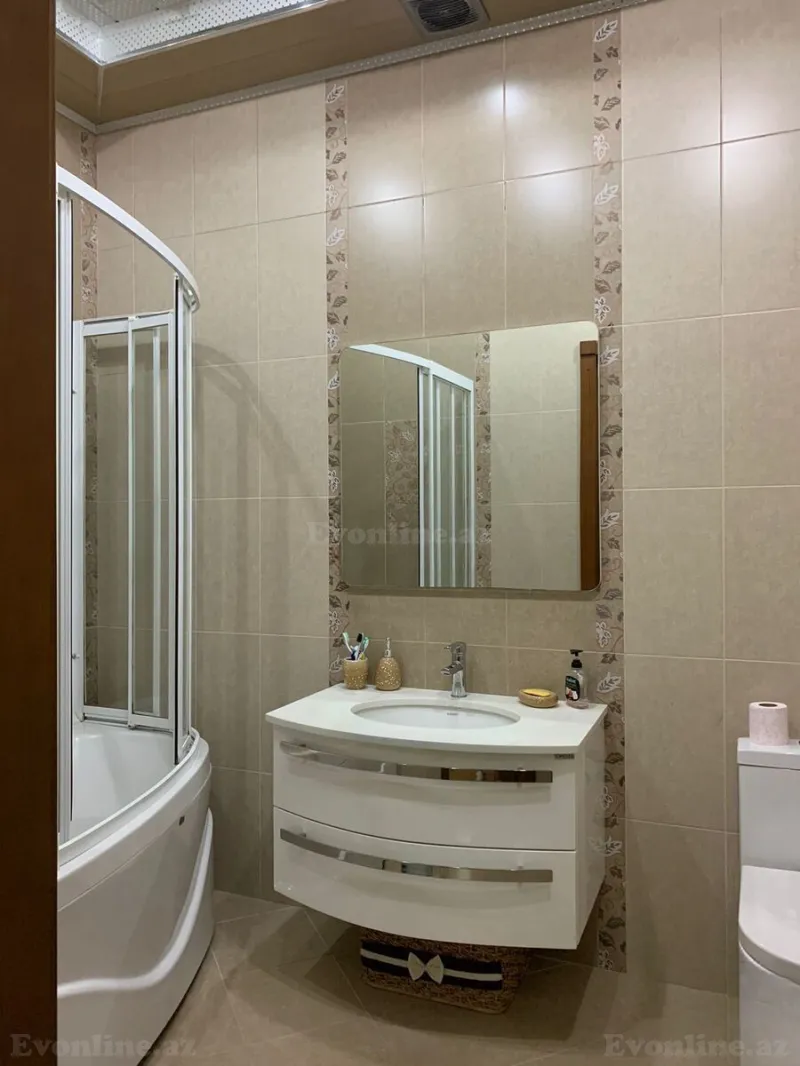Satılır 4 otaqlı Mənzil Yeni tikili 200 m² Memar Əcəmi m. - şəkil 29
