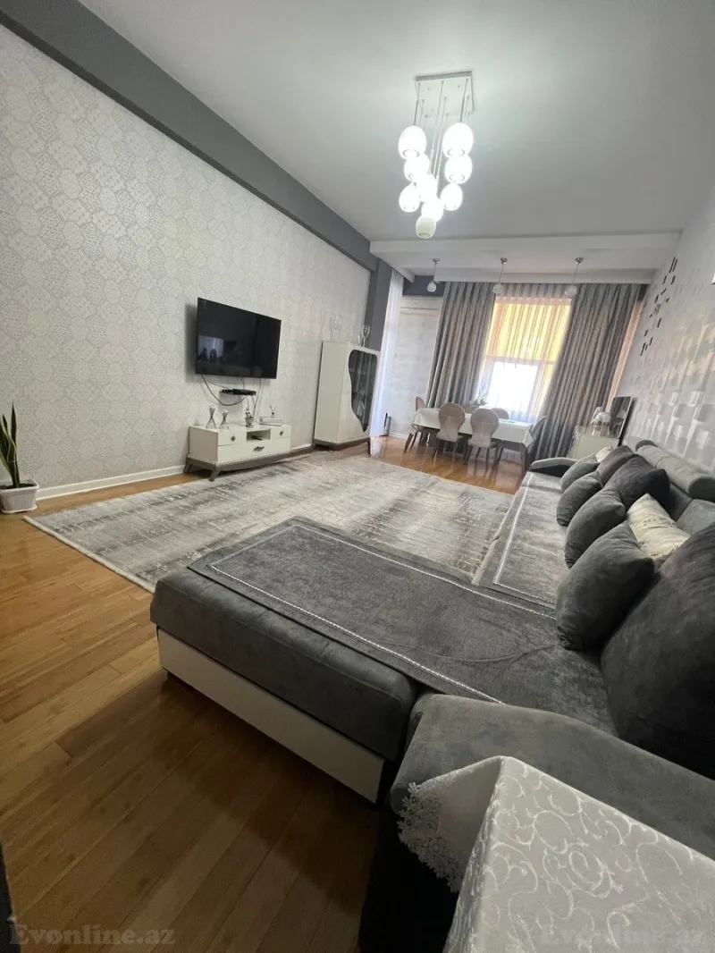 Satılır 4 otaqlı Mənzil Yeni tikili 150 m² İnşaatçılar m. - şəkil 2