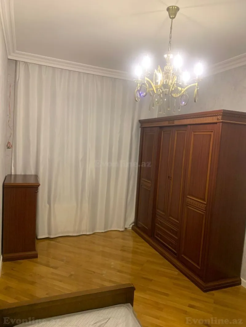 Kirayə verilir 4 otaqlı Mənzil Yeni tikili 155 m² Nərimanov r. - şəkil 8