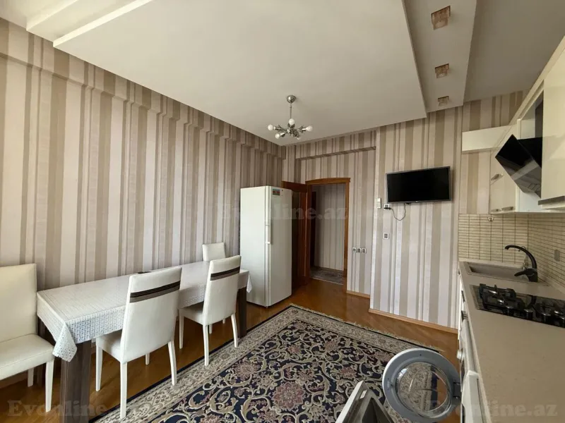 Kirayə verilir 3 otaqlı Mənzil Yeni tikili 130 m² 28 May m. - şəkil 4