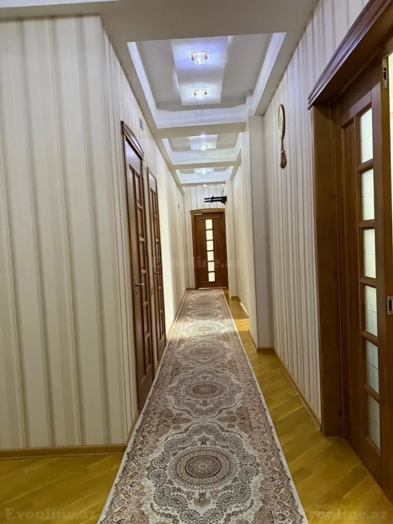 Kirayə verilir 3 otaqlı Mənzil Yeni tikili 130 m² 28 May m. - şəkil 16