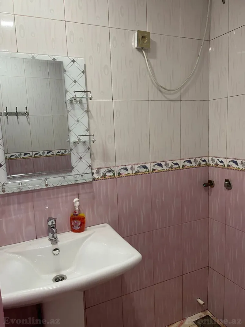 Kirayə verilir 2 otaqlı Mənzil Köhnə tikili 60 m² Hövsan - şəkil 2