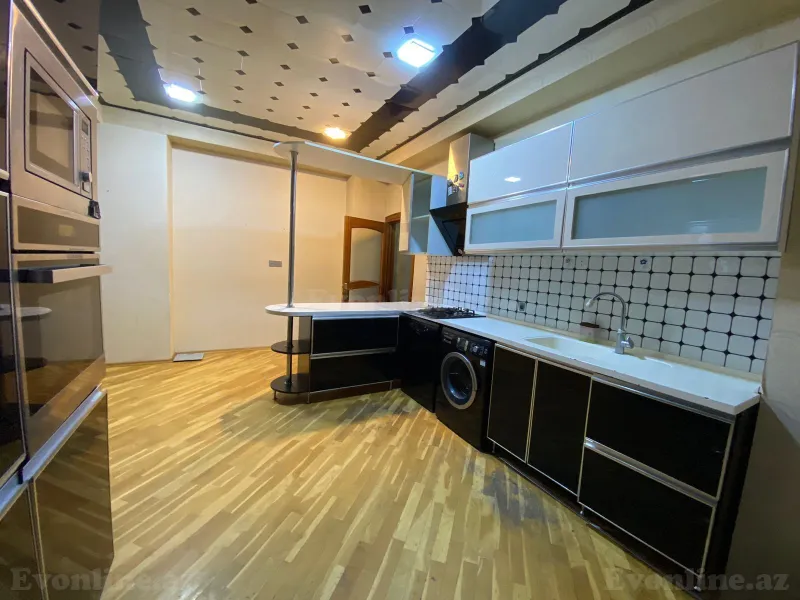Kirayə verilir 3 otaqlı Mənzil Yeni tikili 129 m² Nəriman Nərimanov m. - şəkil 13