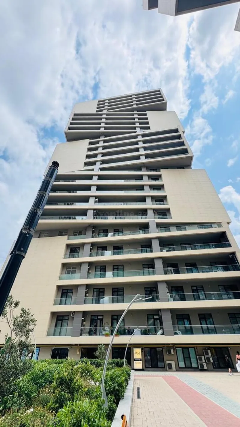 3 otaqlı Mənzil 148 m² 8 Noyabr m. Satılır