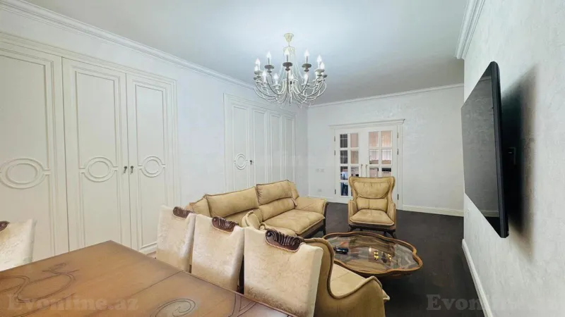Satılır 3 otaqlı Mənzil Yeni tikili 148 m² 8 Noyabr m. - şəkil 4