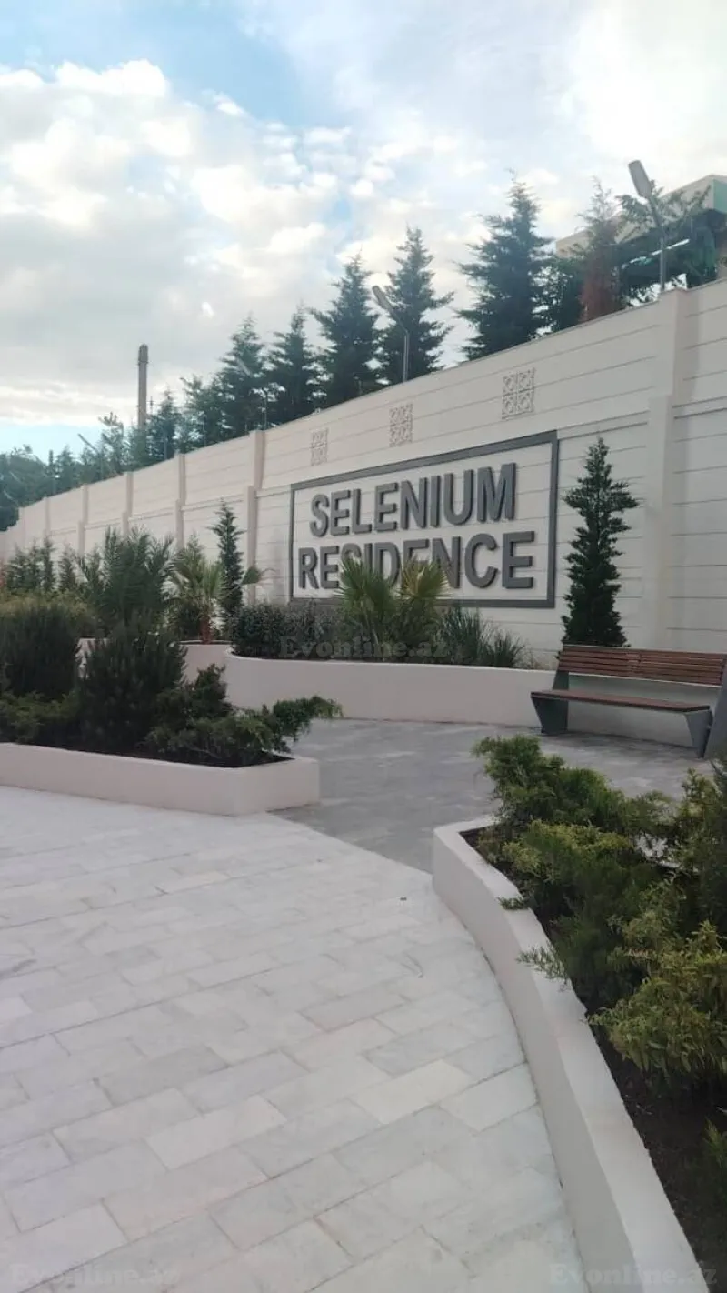 2 otaqlı Mənzil 92 m² 28 May m. Kirayə verilir
