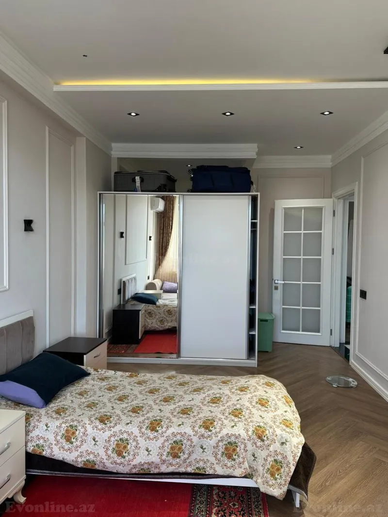 Kirayə verilir 3 otaqlı Mənzil Yeni tikili 117 m² Nərimanov r. - şəkil 24