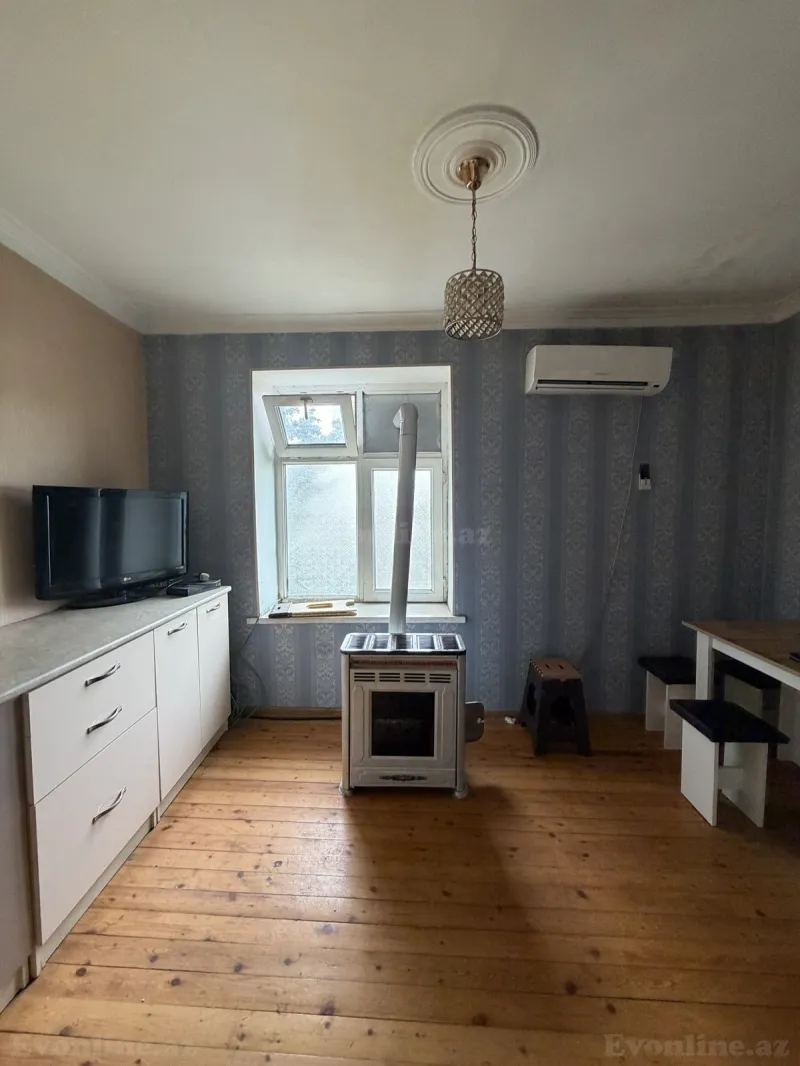 Kirayə verilir 1 otaqlı Mənzil Köhnə tikili 40 m² 8-ci mikrorayon - şəkil 2