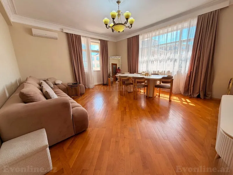 2 otaqlı Mənzil 96 m² Nəriman Nərimanov m. Satılır