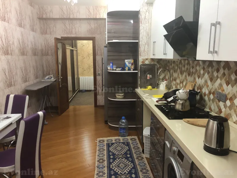 Kirayə verilir 2 otaqlı Mənzil Yeni tikili 100 m² Gənclik m. - şəkil 3