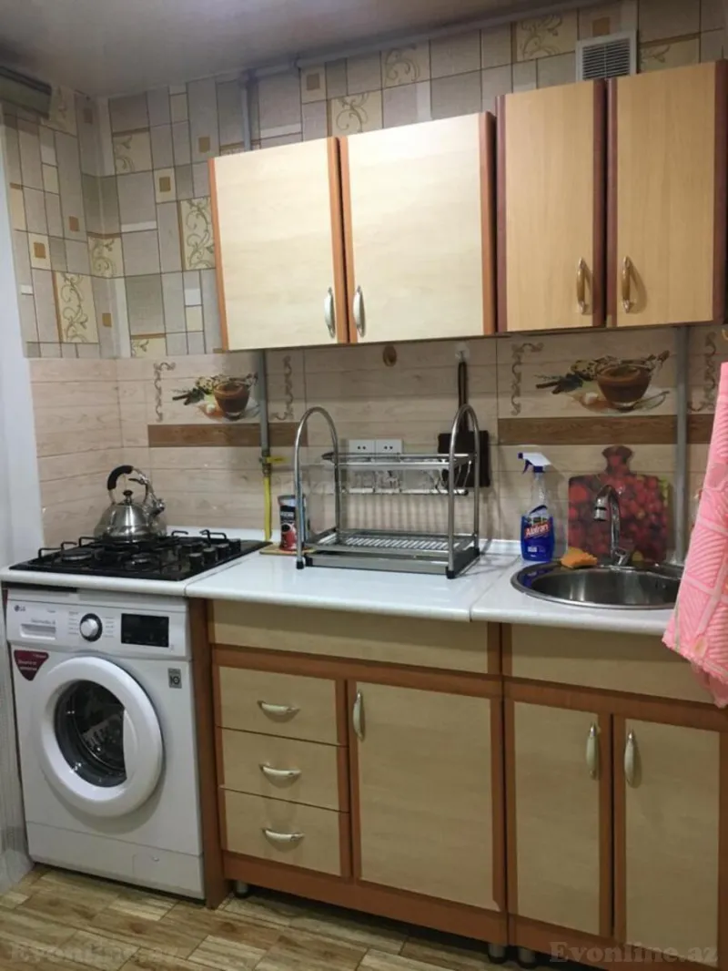 Kirayə verilir 1 otaqlı Mənzil Köhnə tikili 37 m² Neftçilər m.