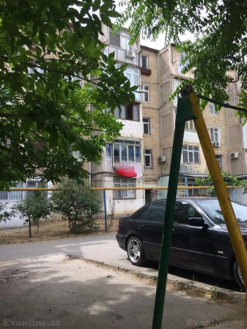 Kirayə verilir 1 otaqlı Mənzil Köhnə tikili 37 m² Neftçilər m. - şəkil 10