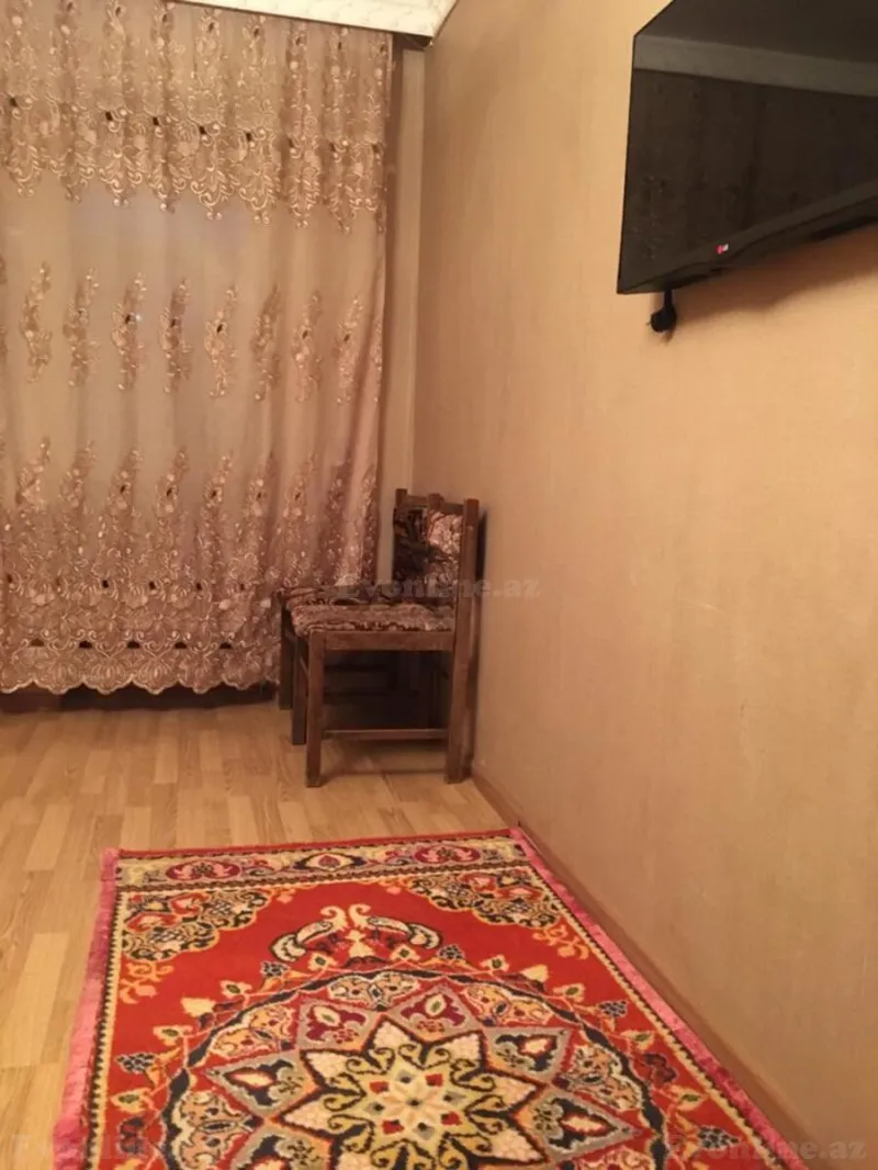 Kirayə verilir 1 otaqlı Mənzil Köhnə tikili 37 m² Neftçilər m. - şəkil 16