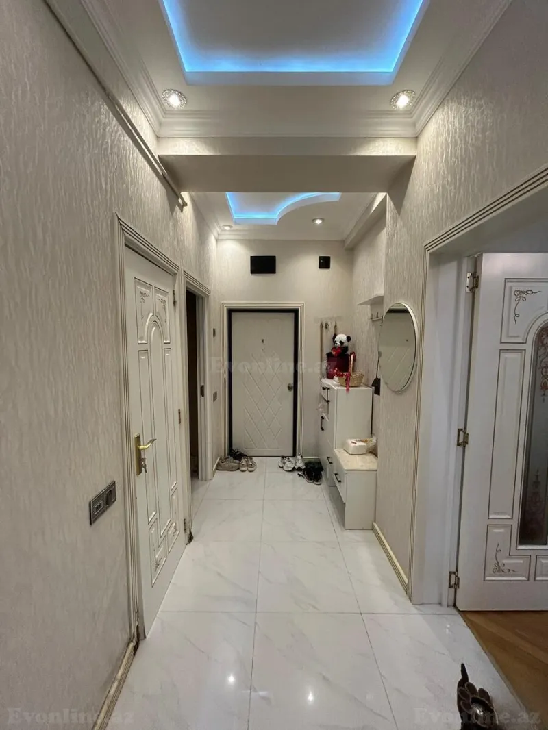 Satılır 2 otaqlı Mənzil Yeni tikili 70 m² Memar Əcəmi m. - şəkil 7
