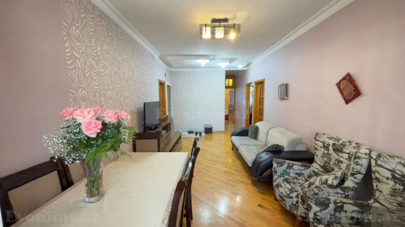Satılır 4 otaqlı Mənzil Köhnə tikili 100 m² Nərimanov r. - şəkil 5