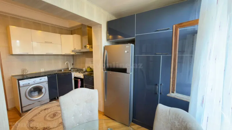 Satılır 4 otaqlı Mənzil Köhnə tikili 100 m² Nərimanov r. - şəkil 12
