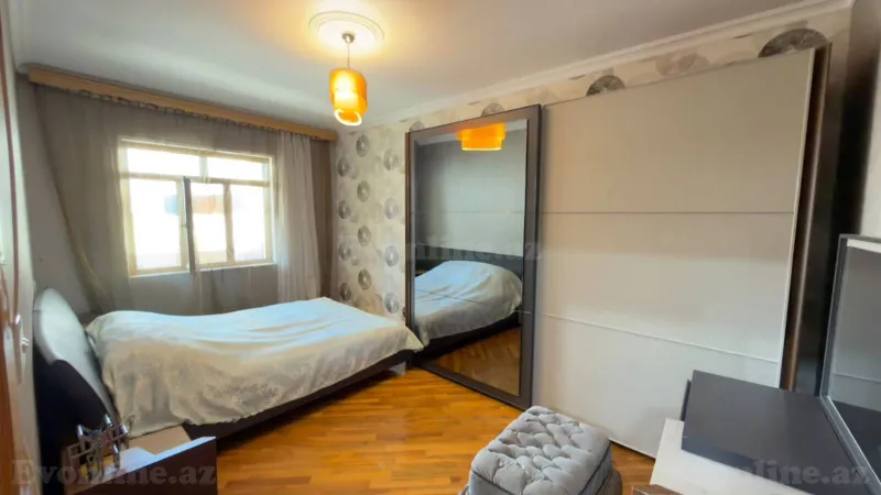 Satılır 4 otaqlı Mənzil Köhnə tikili 100 m² Nərimanov r. - şəkil 14