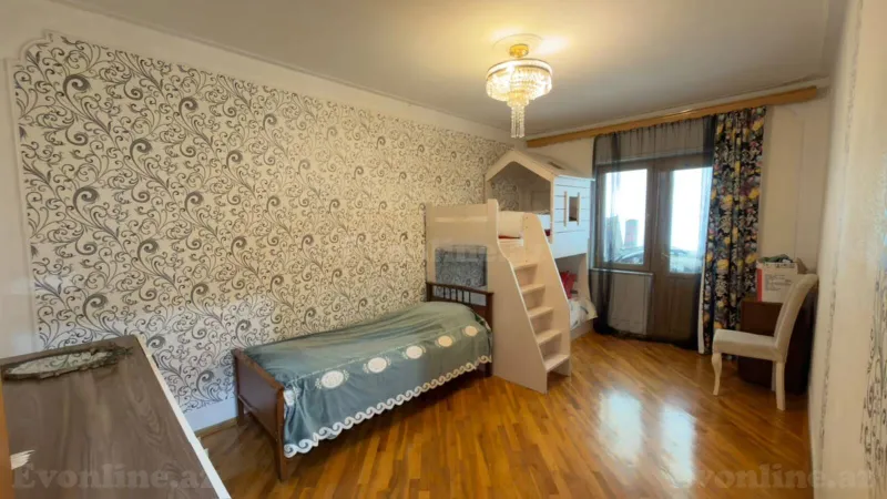 Satılır 4 otaqlı Mənzil Köhnə tikili 100 m² Nərimanov r. - şəkil 18