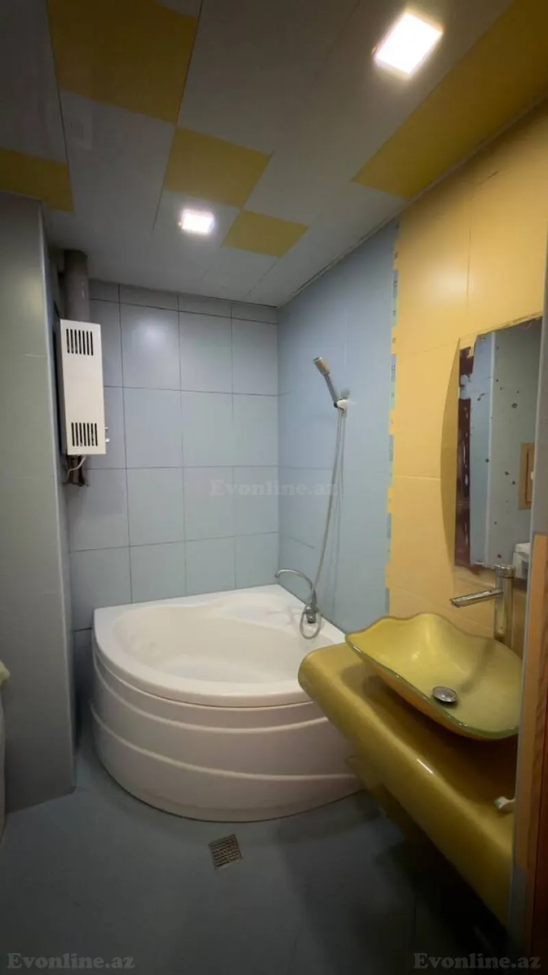 Satılır 4 otaqlı Mənzil Köhnə tikili 100 m² Nərimanov r. - şəkil 23