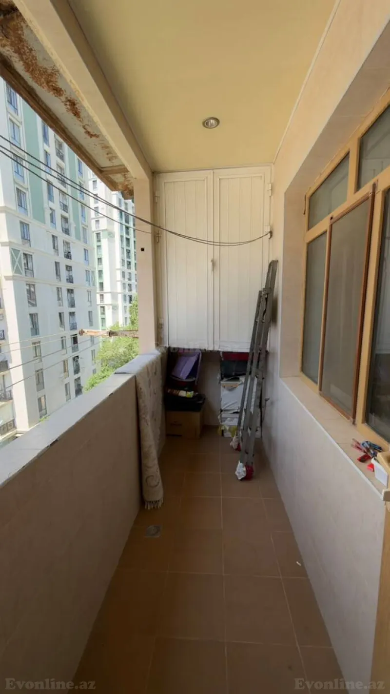 Satılır 4 otaqlı Mənzil Köhnə tikili 100 m² Nərimanov r. - şəkil 24
