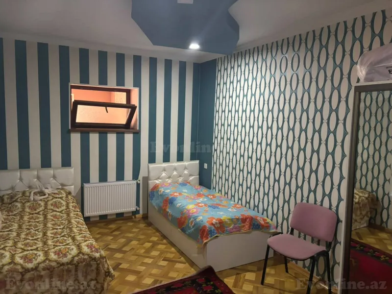 Satılır 5 otaqlı Mənzil Köhnə tikili 120 m² Memar Əcəmi m. - şəkil 2